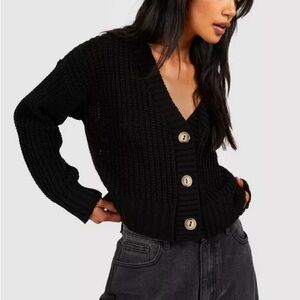 Boohoo Petite Chunky Knit Button Through Cropped Cardigan Black Size SP